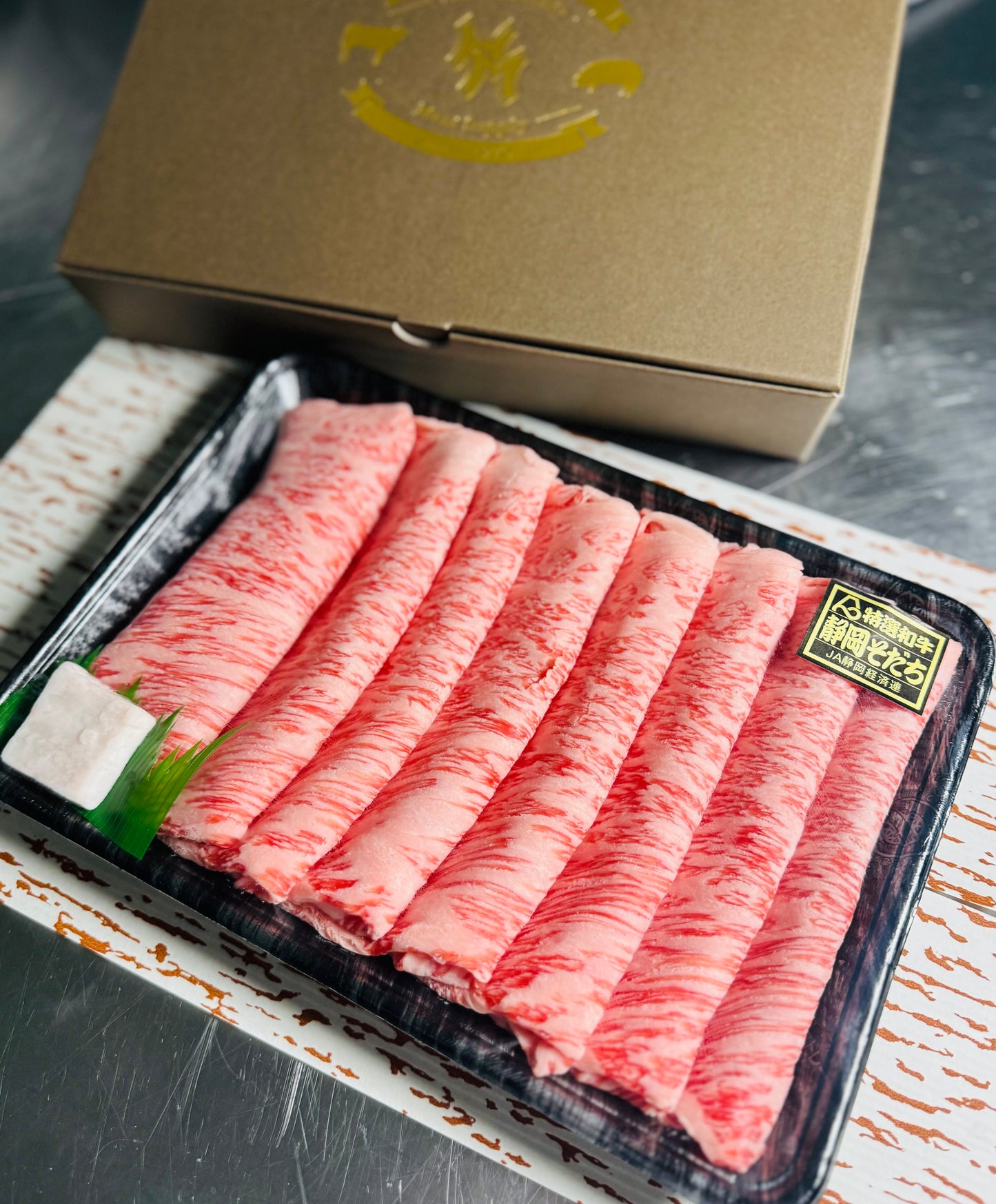 【銘柄和牛静岡そだち使用】最高級サーロインすき焼き用(送料無料)